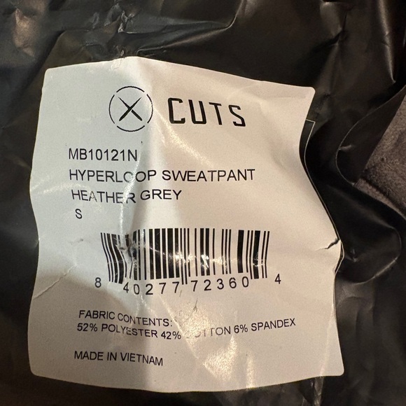 Cuts Heather Grey Hyperloop Sweatpants - Picture 7 of 9